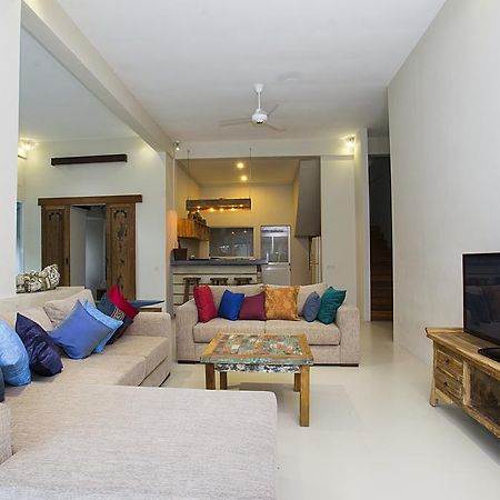 Villa Arushi เซมินยัค ภายนอก รูปภาพ