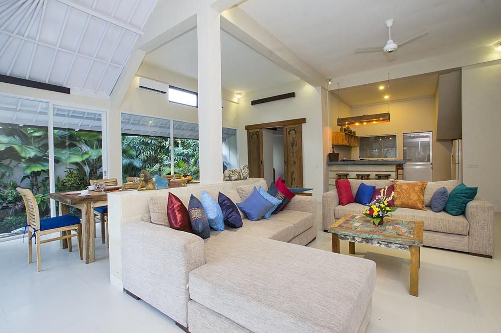 Villa Arushi เซมินยัค ภายนอก รูปภาพ