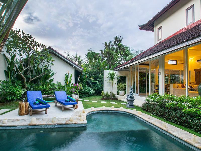 Villa Arushi เซมินยัค ภายนอก รูปภาพ